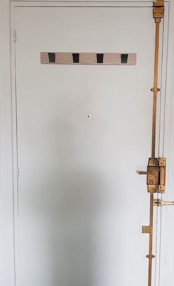 porte standard sans tôle de blindage