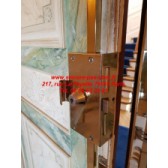 serrure fontaine dorée