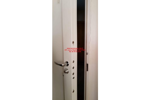 serrure vak serenis 710