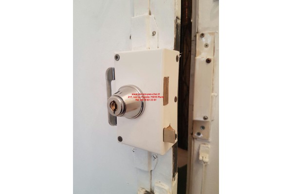 serrure vak kleops verticale a tirage droite