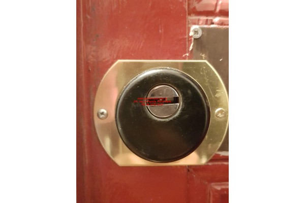 protege canon mottura 468