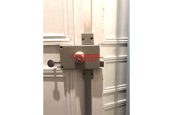 serrure vachette multilock 3 points