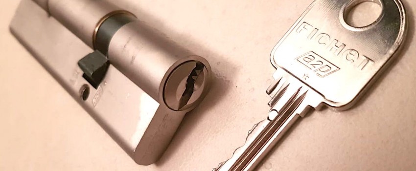 Comment changer un cylindre de serrure?