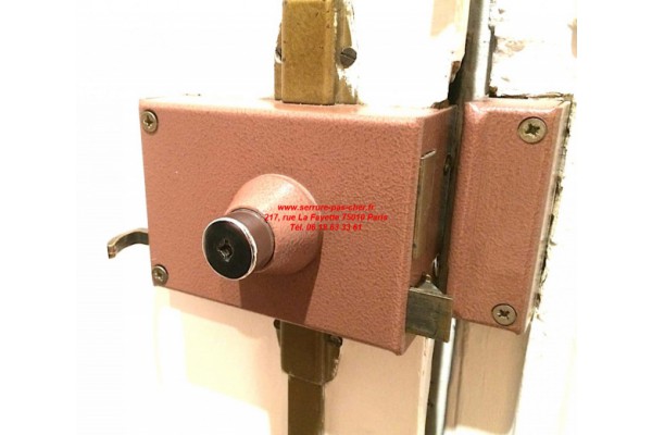 serrure bricard cuirasse horizontale a tirage
