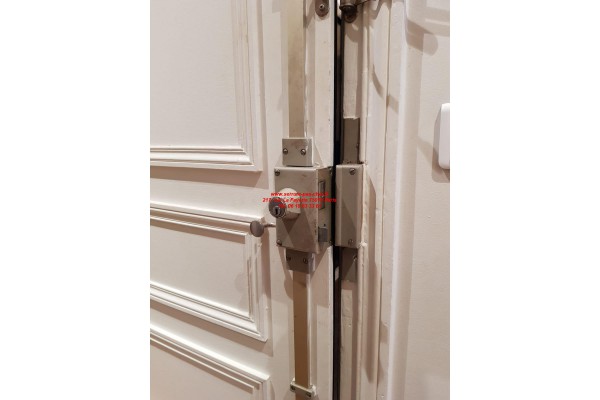 serrure vachette 3 points