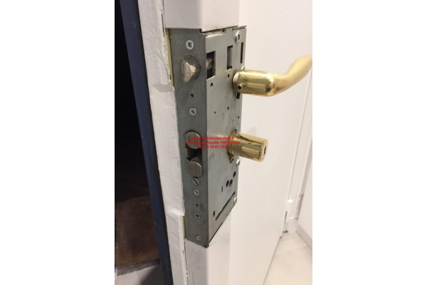 montage a blanc fichet vertipoint T gauche