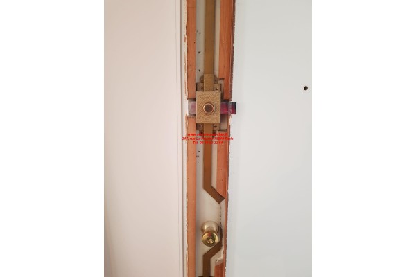 serrure muel a bouton